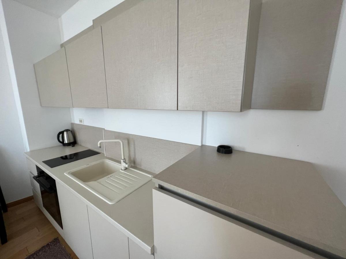 Seabreeze Apartments Budva Exterior photo